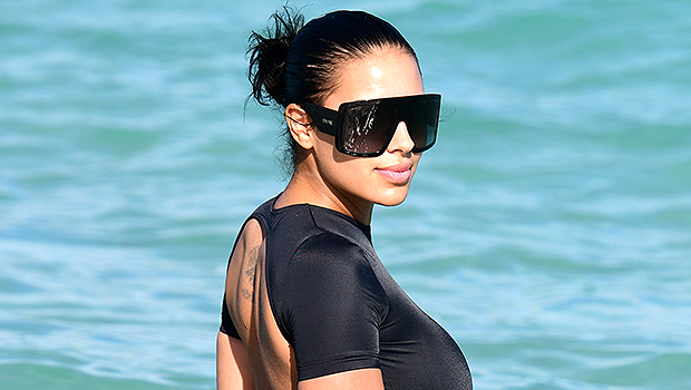 Chaney Jones Poses With No Clothes &Just Long Hair Lady Godiva-Style AfterKanye West Dates