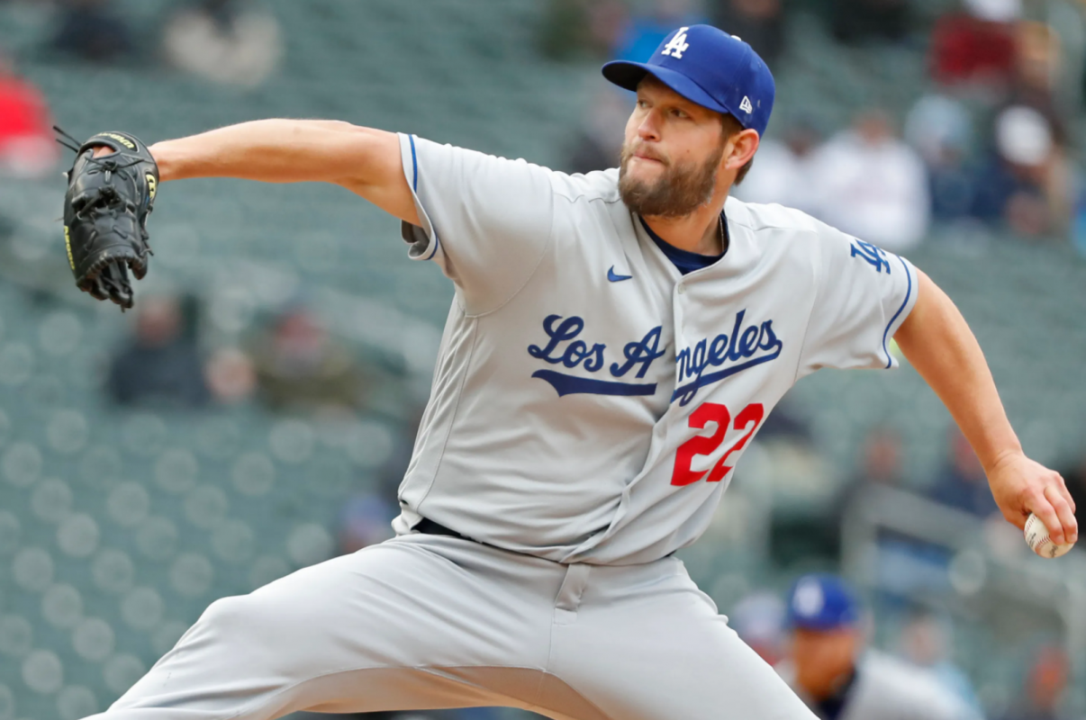 Los Angeles Dodgers' Clayton Kershaw pulled after seven perfect innings in 1-hitter vs. Minnesota Twins