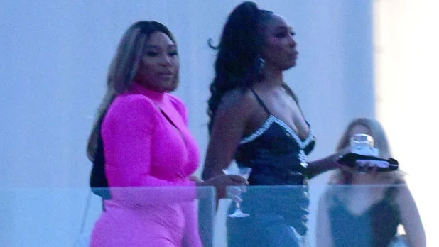 Serena & Venus Williams Stun In StylishDresses For Brooklyn Beckham & NicolaPeltz’s Wedding