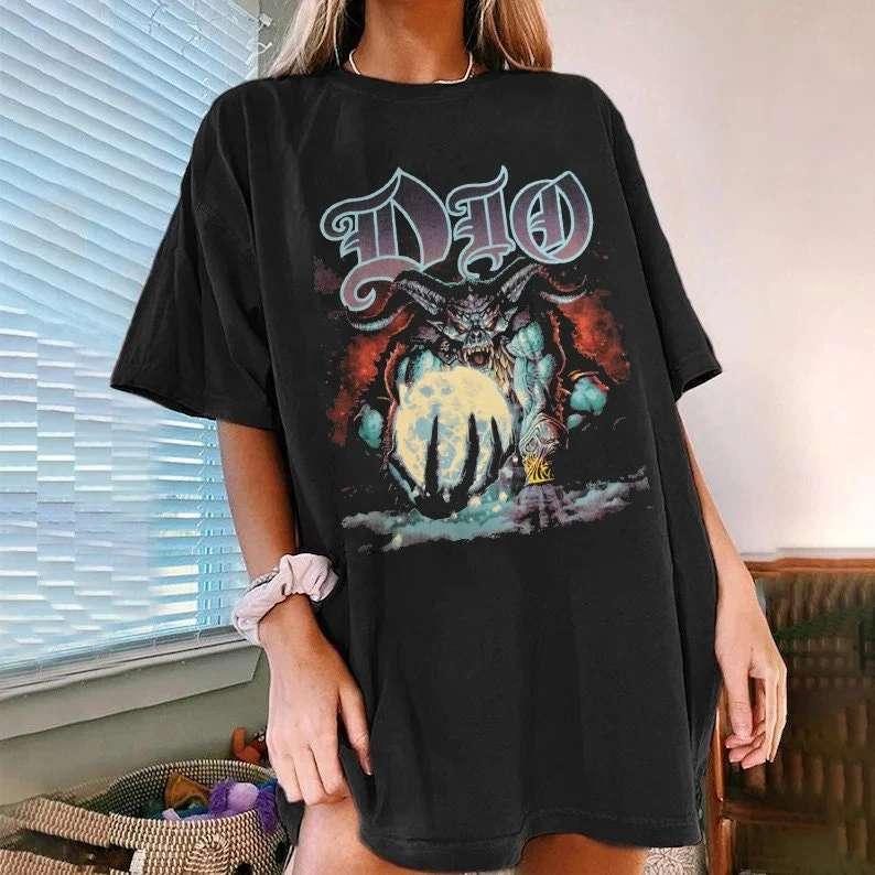 Dio Band The Last in Line Tour 2022 T-Shirt Concert Music Lover