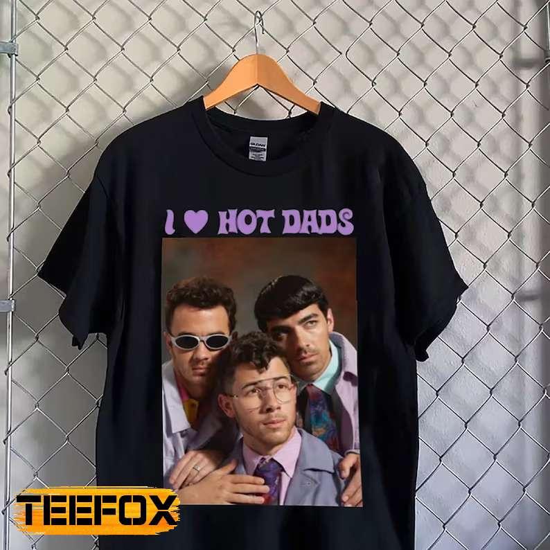 Jonas Brothers I Love Hot Dads Adult Short-Sleeve T-Shirt
