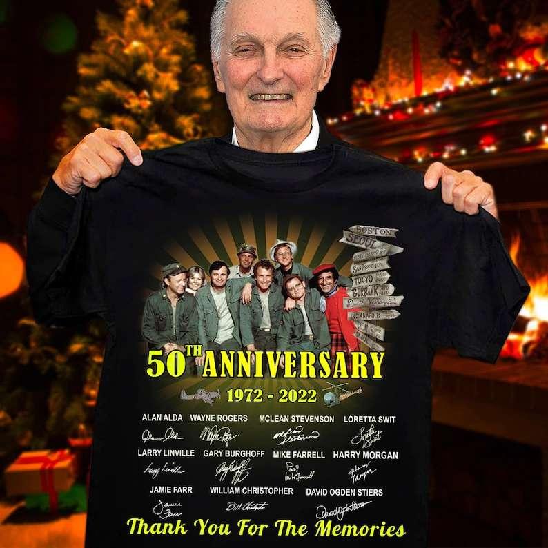 MASH 50th Anniversary 1972-2022 Thank You For The Memories Signatures T-Shirt