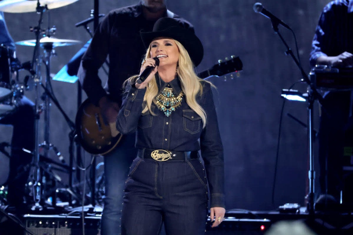 Miranda Lambert Brings ‘Fire and Sass’ to ‘American Idol’ on 20th Anniversary of Iconic Hit