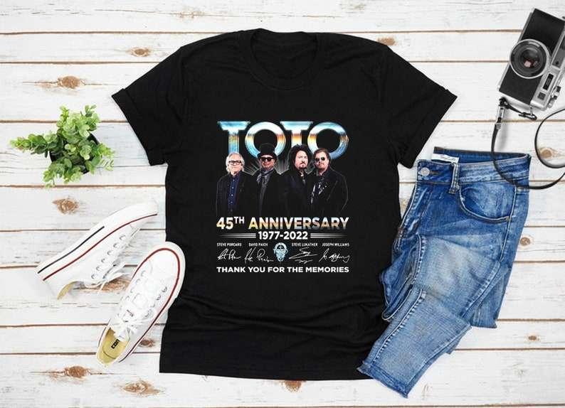 Toto 45th Anniversary 1977-2022 Signatures Thank You For The Memories T-Shirt Merch