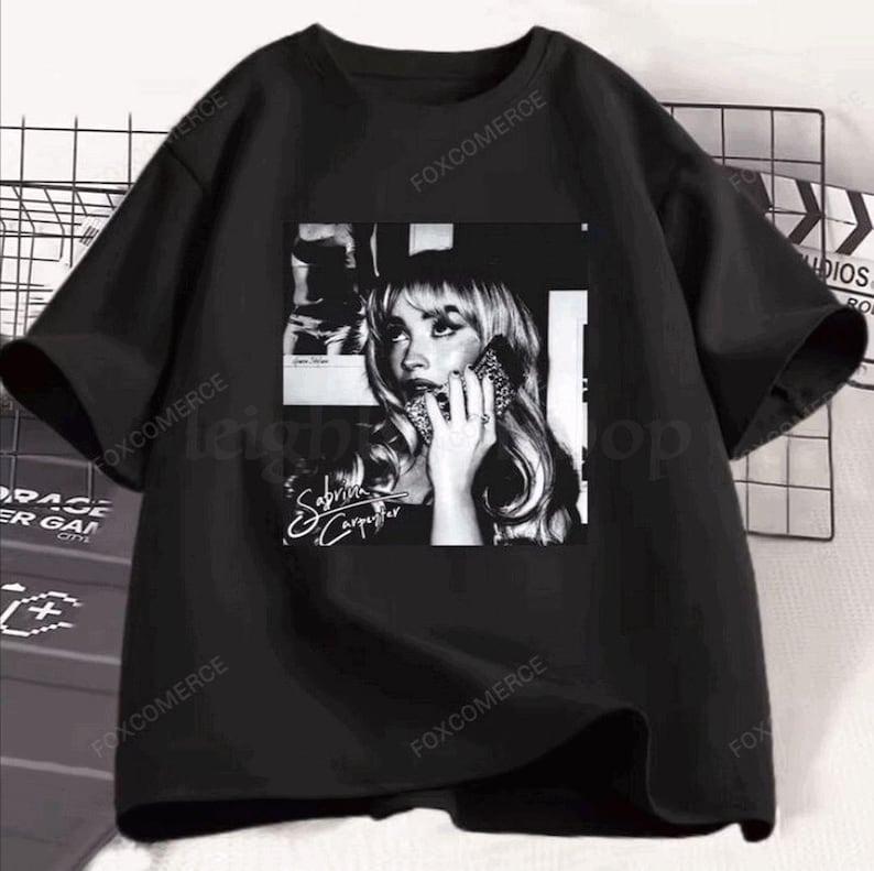 Vintage Sabrina Carpenter Short N Sweet Tour XL Graphic Tee