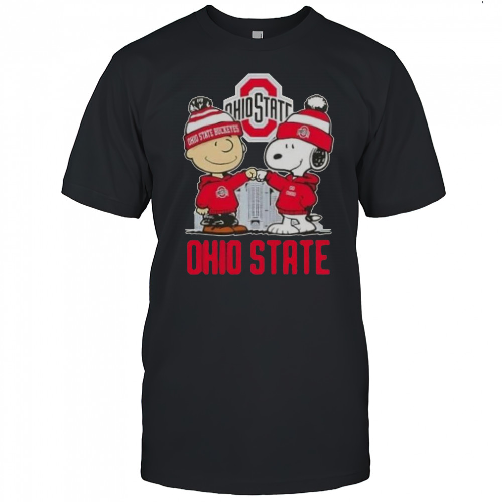 Snoopy And Charlie Brown Ohio State Buckeyes Football Skyline T-Shirt