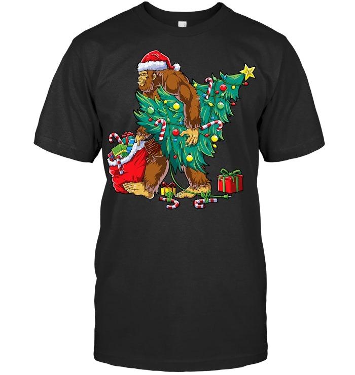Bigfoot Christmas Tree Lights Xmas Boys Men Sasquatch Lovers T Shirt