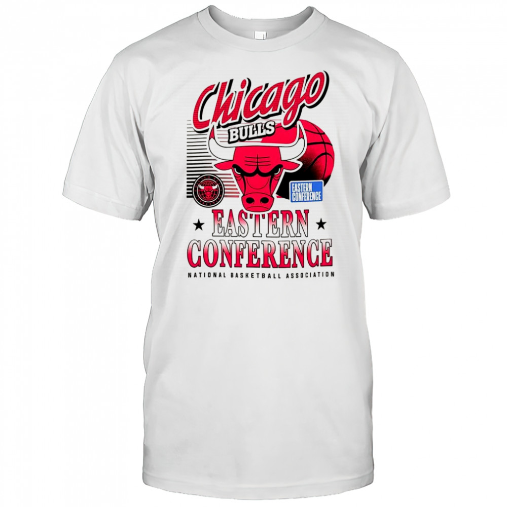 Chicago Bulls NBA Eastern Conference logo and ball shirt